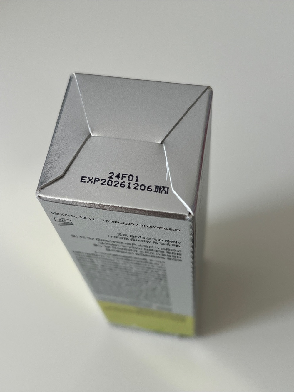 celimax Retinol Shot Tightening Serum - Picture 7 of 9